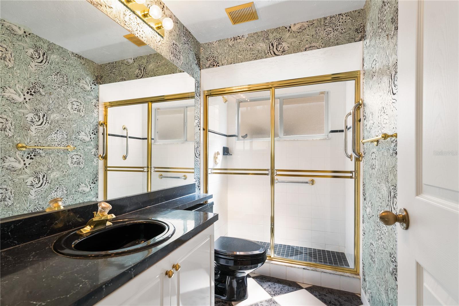 Bathroom #2