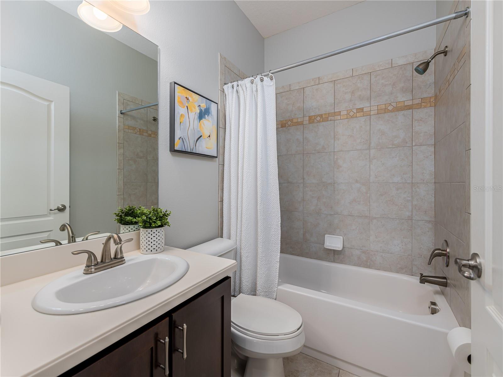 Bathroom adjacent to the guest bedroom