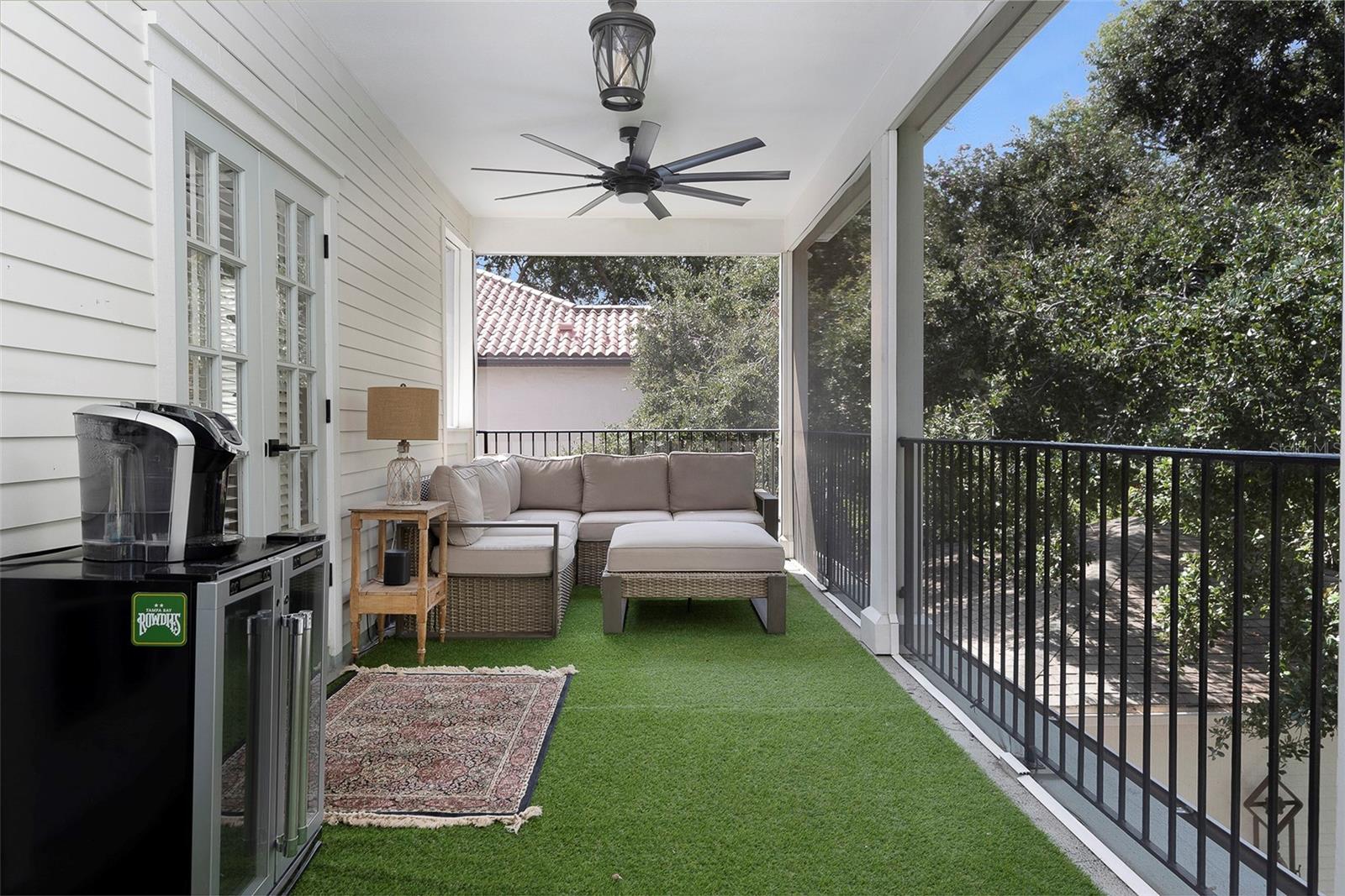 Upstairs Screened Porch