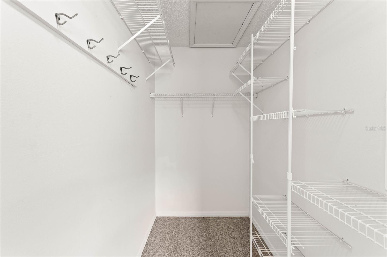 Walk in Closet