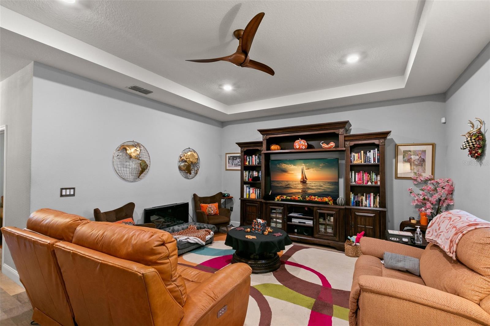 Living Room with Tray Ceiling