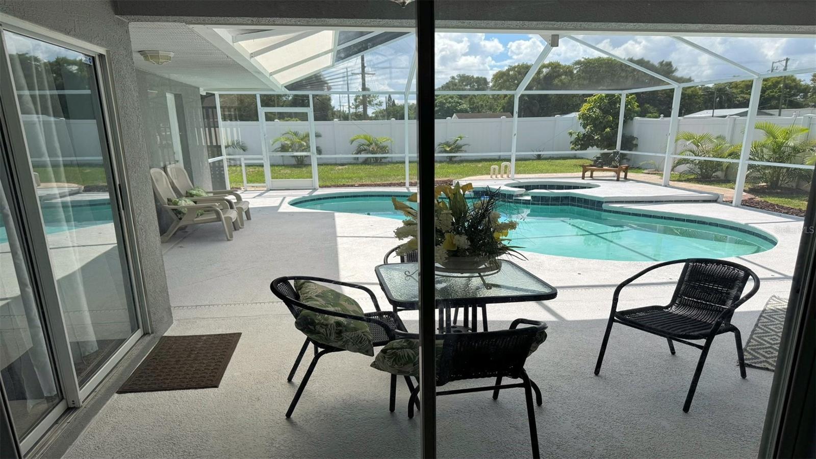 13 Great Room View Lanai-Pool