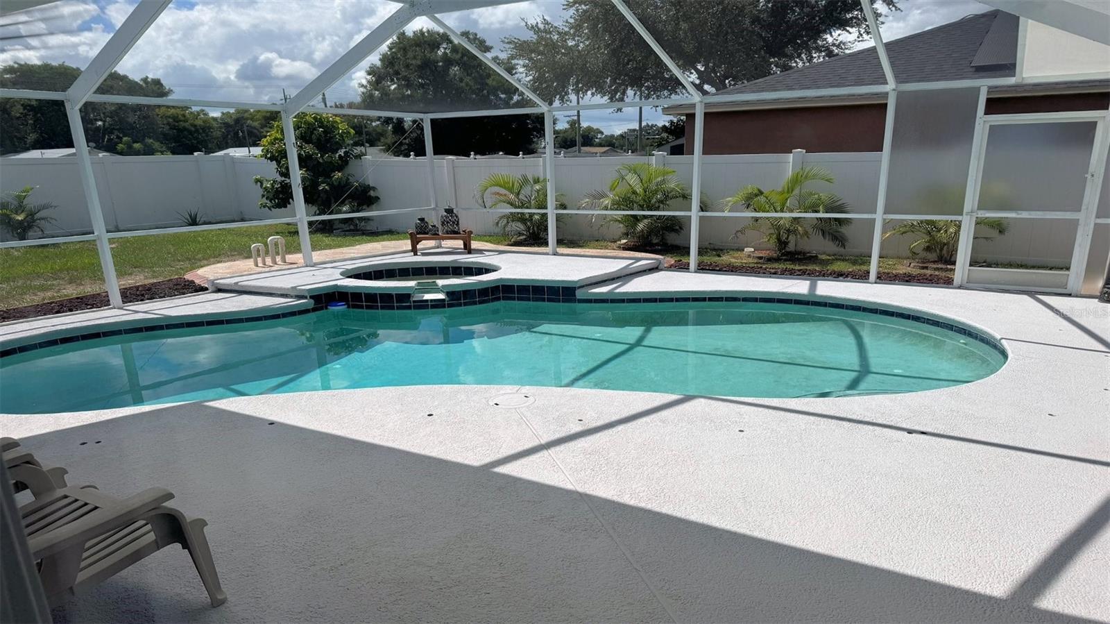 24 Lanai-Pool View from Kitchen