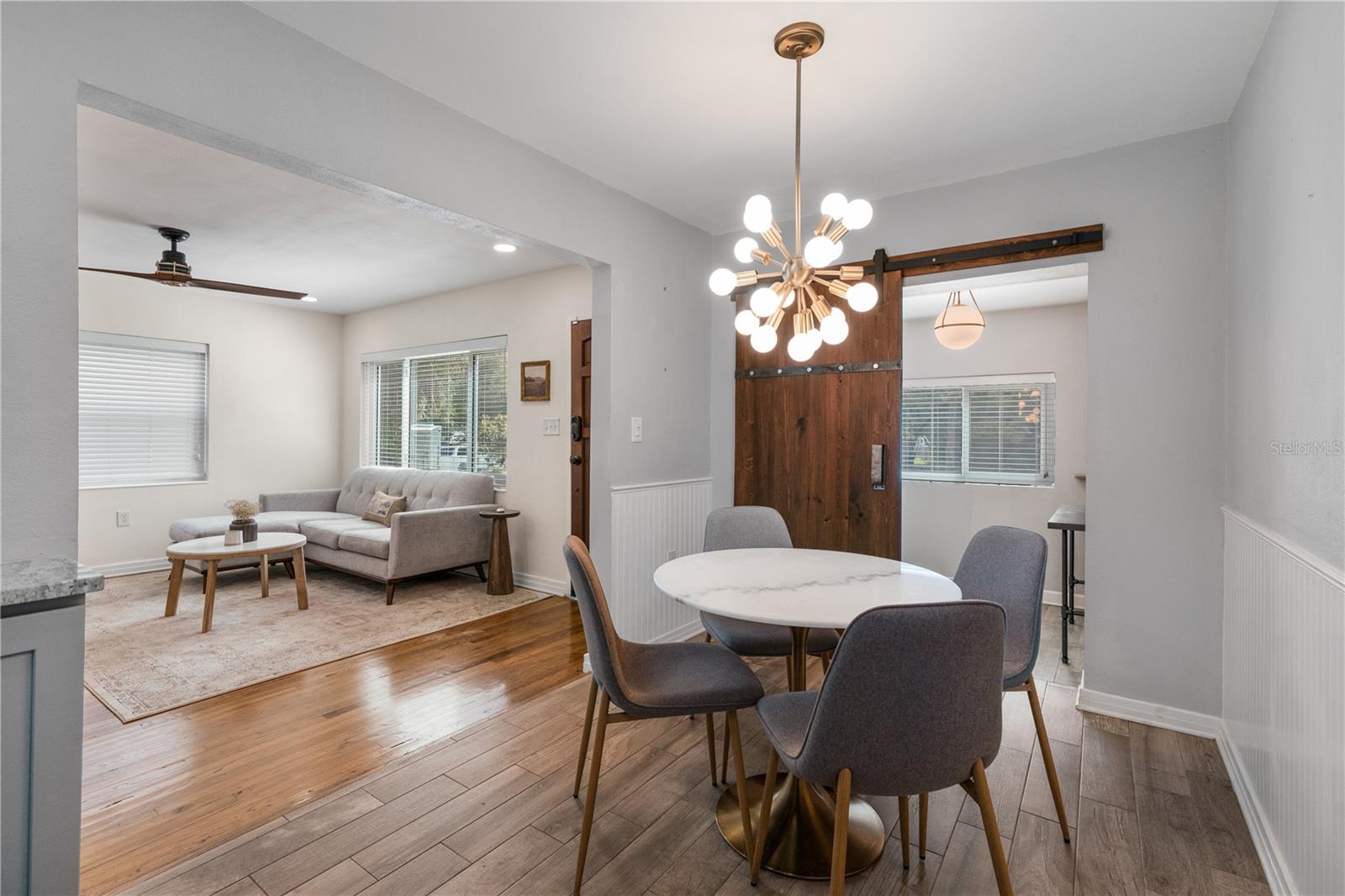 Dining/Kitchen Area