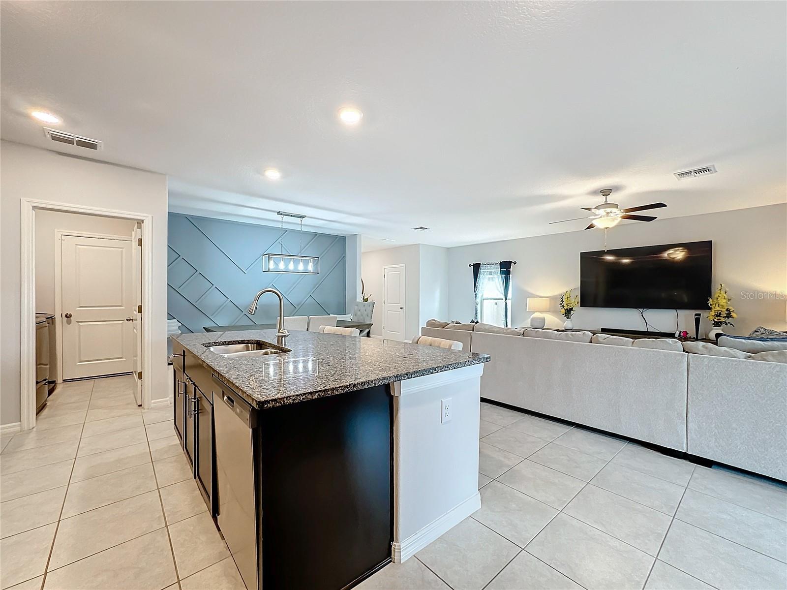 Kitchen/Dining/Living Room Combo