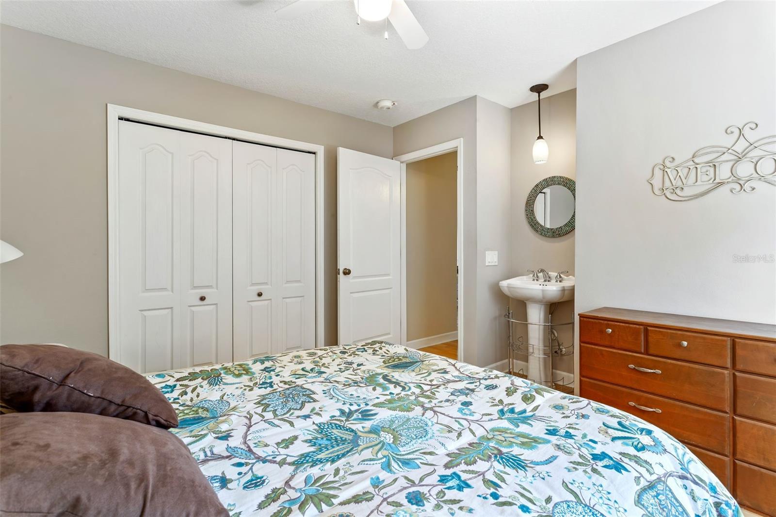 Unique pedestal sink in the guest room--added convenience!