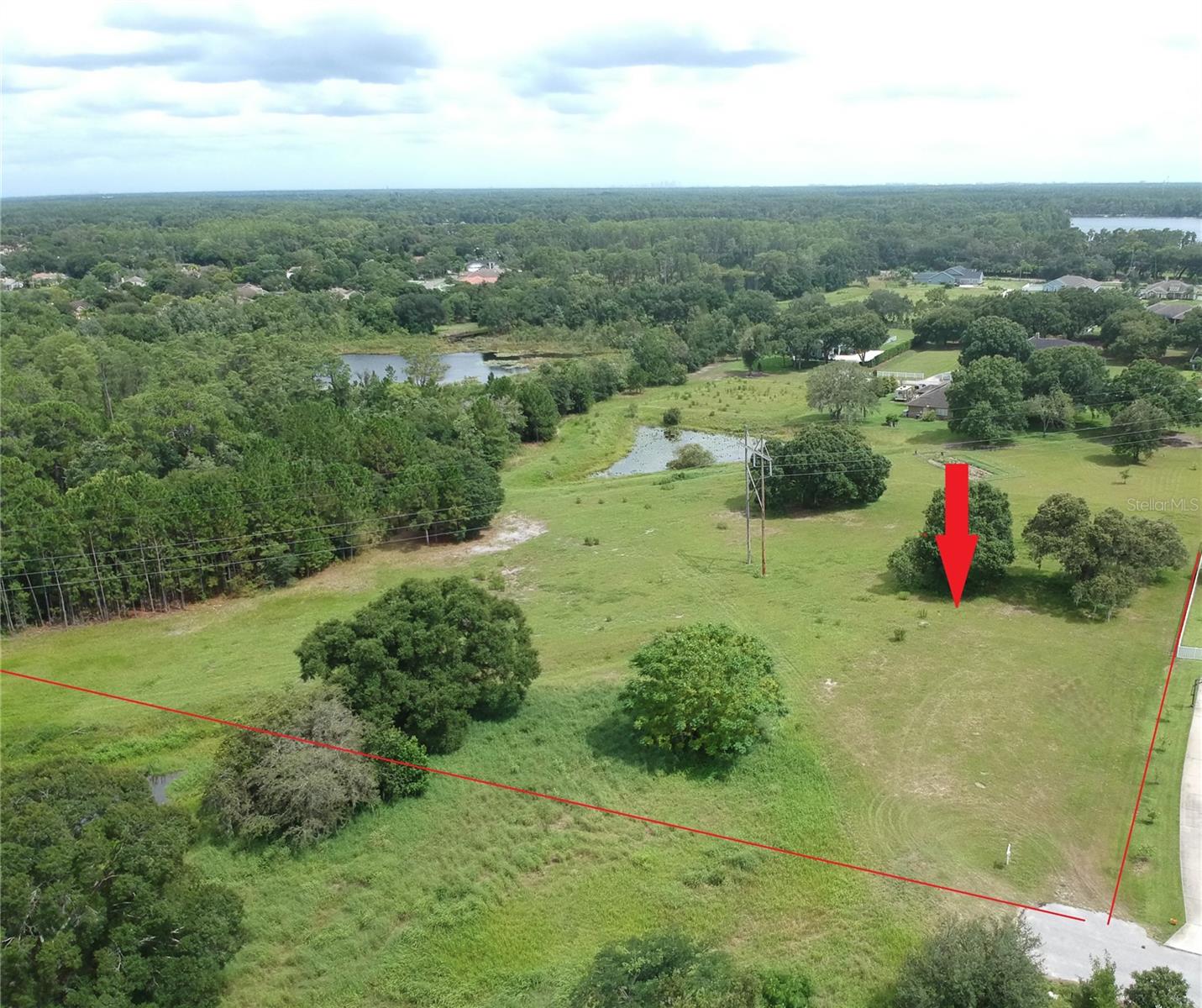 6.5 ACRES/1.5 ACRES BUILDABLE - PRIVATE CUL-DE-SAC