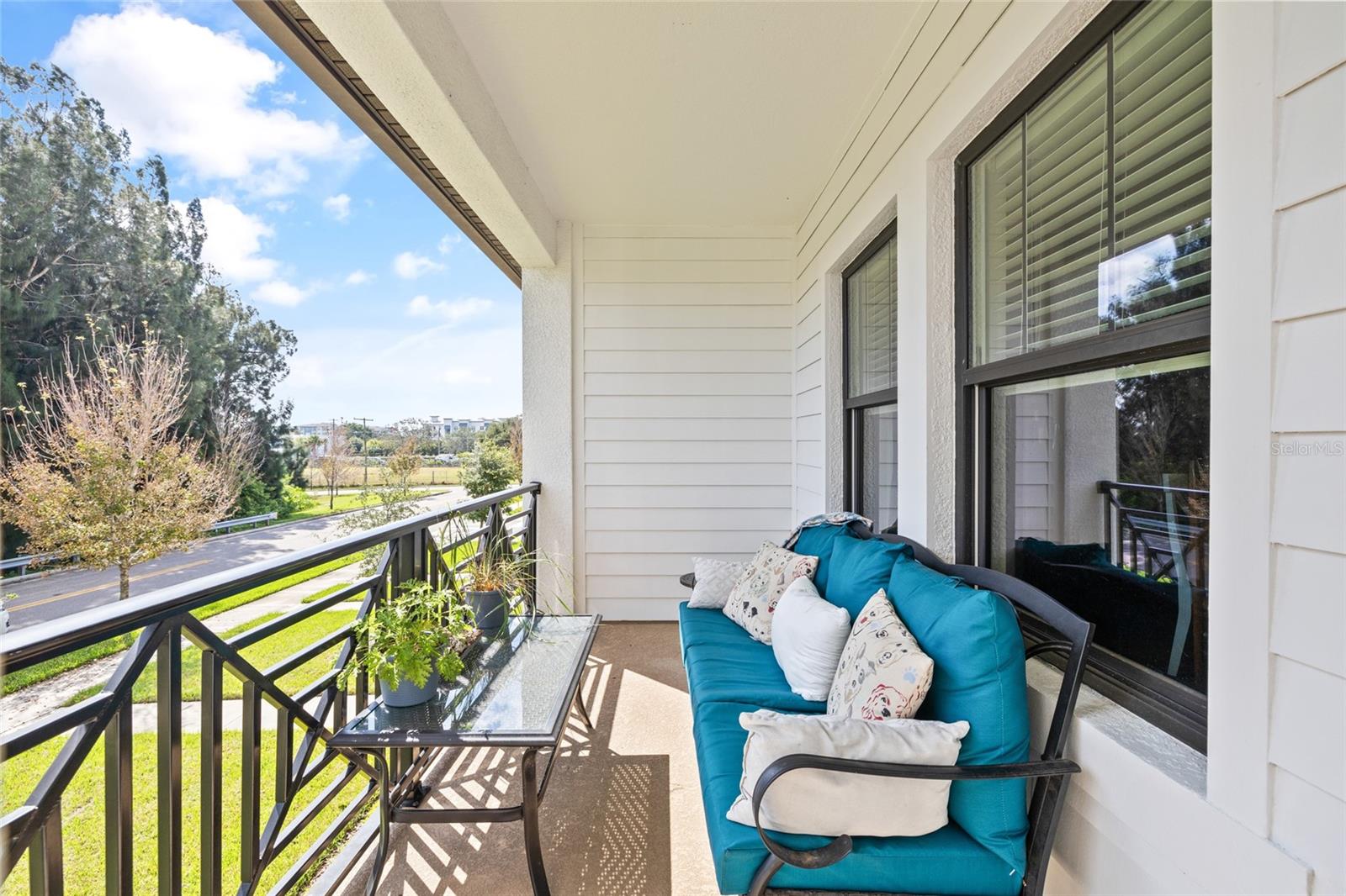 balcony off the dining room