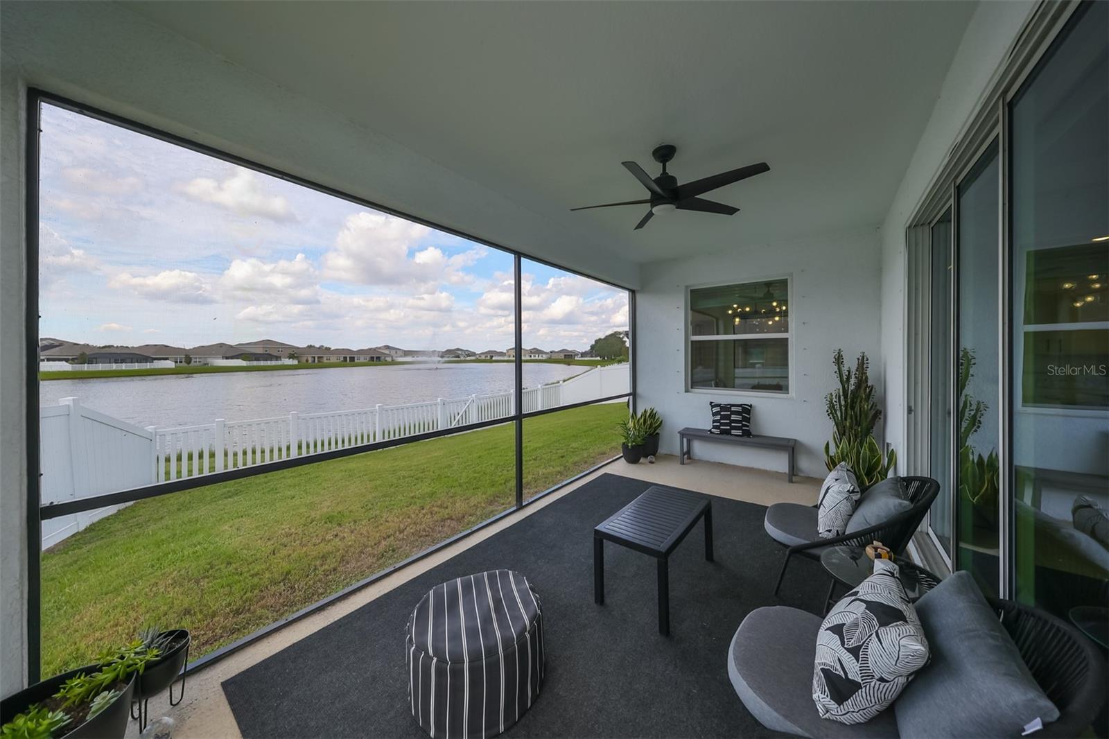 Screen Lanai overlooking pond