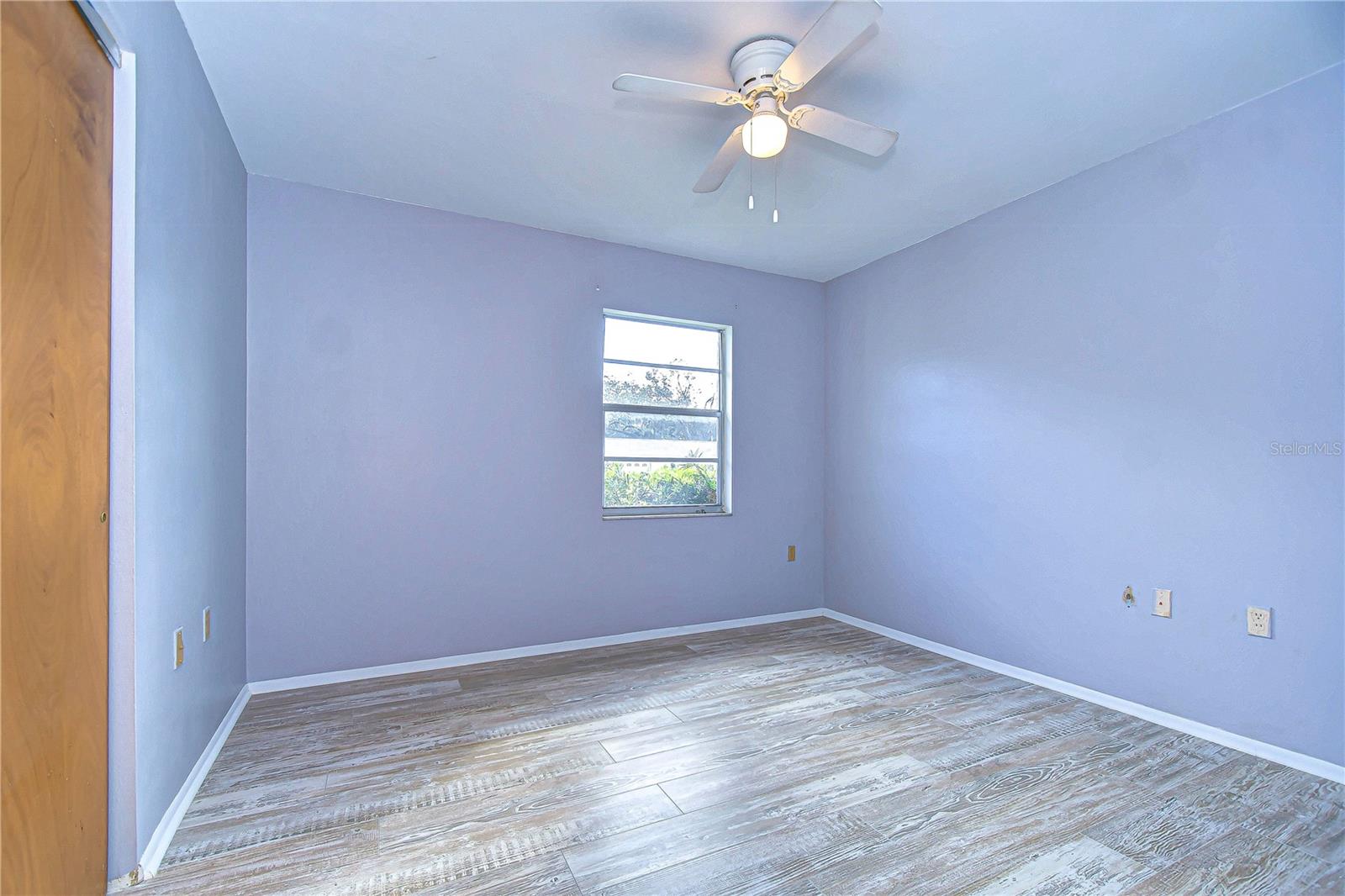 2nd Bedroom With Newer Laminate Flooring