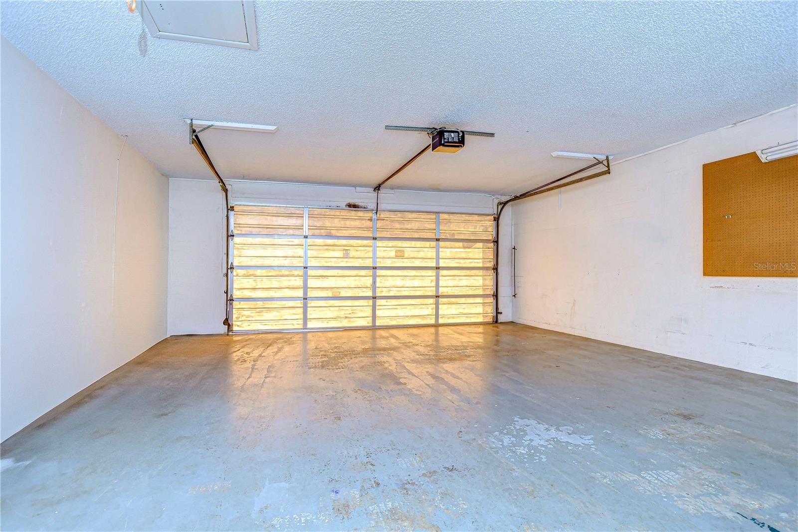 Oversized 2-Car Garage With Mud Sink and Washer Dryer Hook Ups