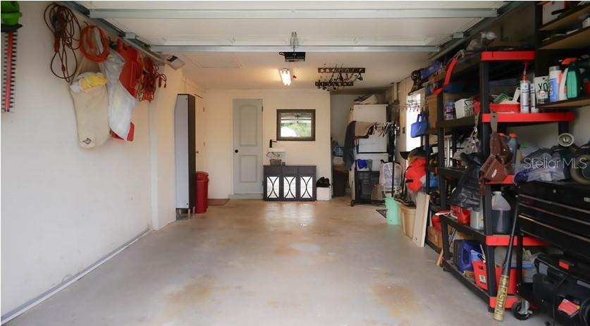 garage