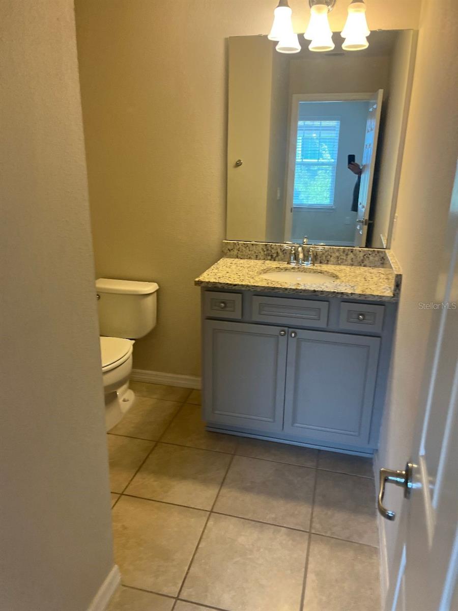 2nd bathroom