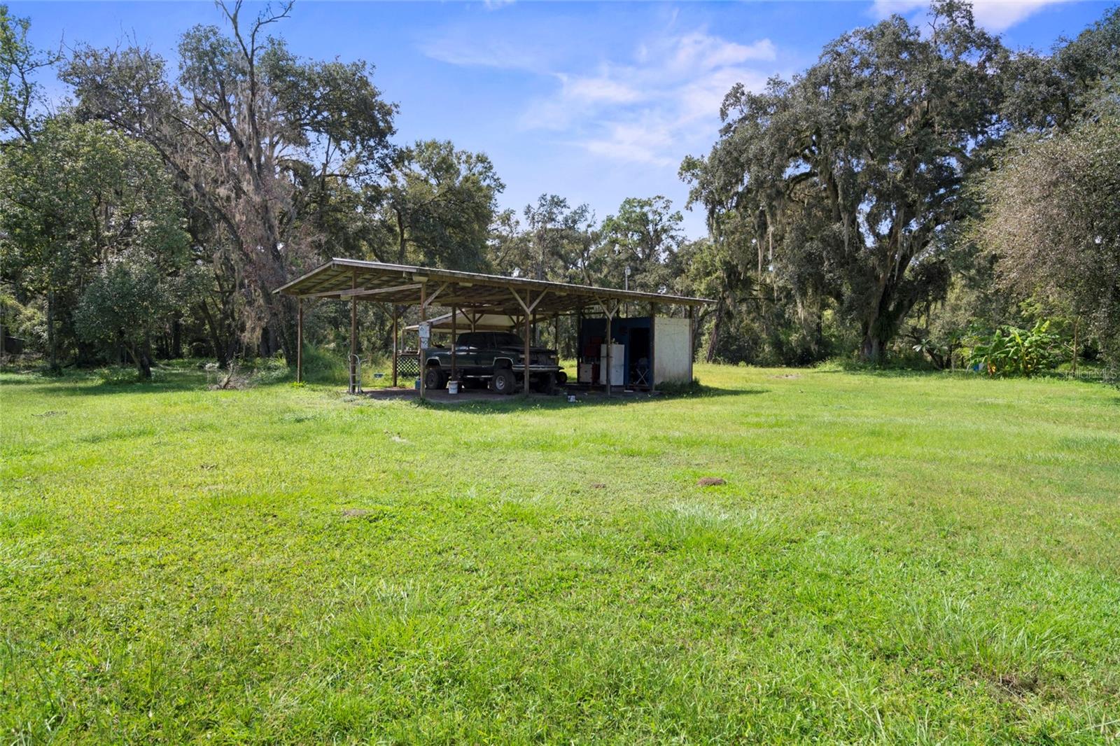 Carport