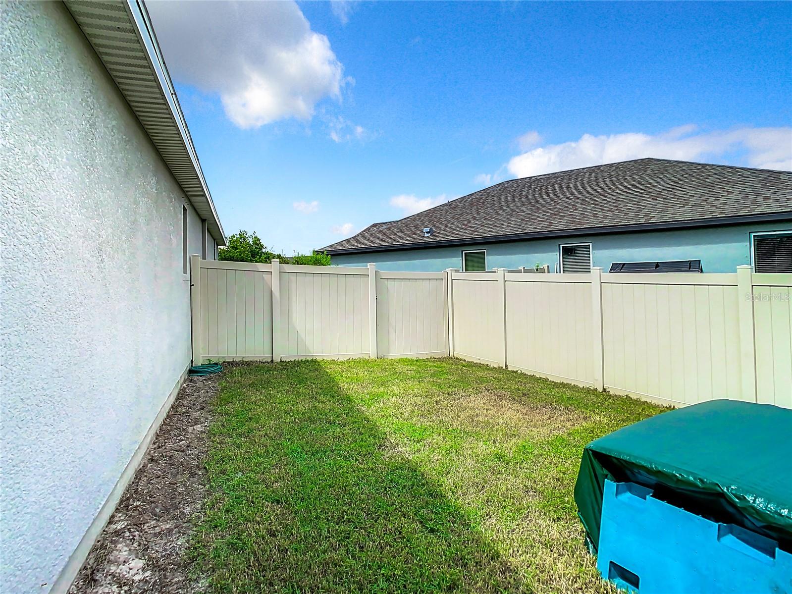 Separate fenced in area perfect for your pet.