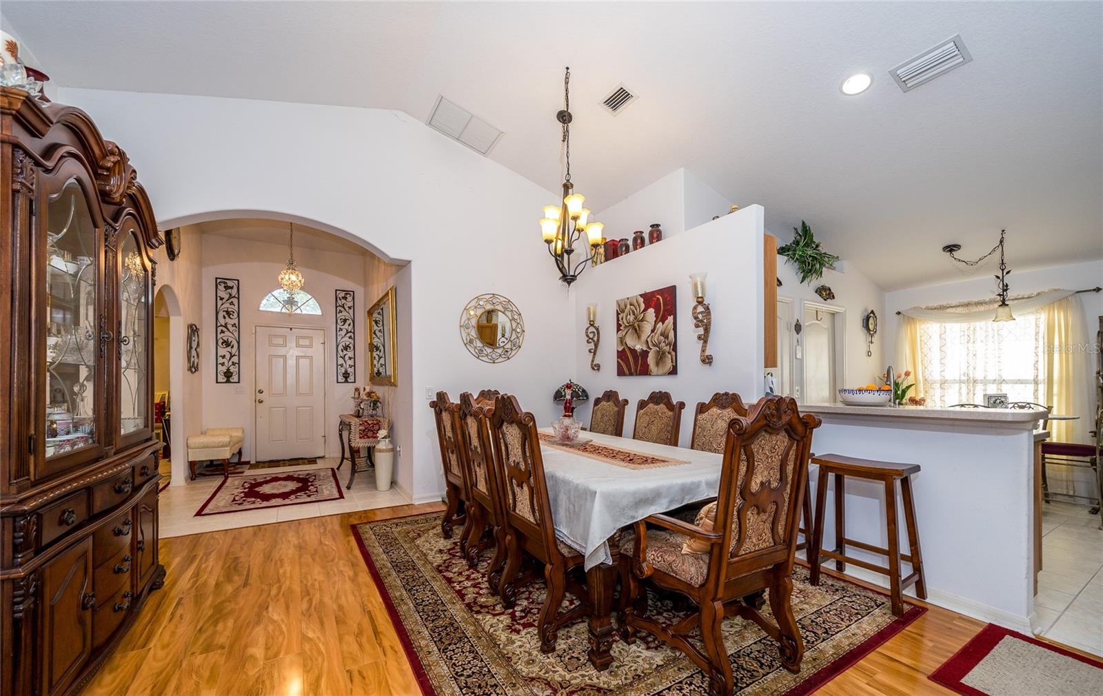 Foyer/Entrance to Great Room