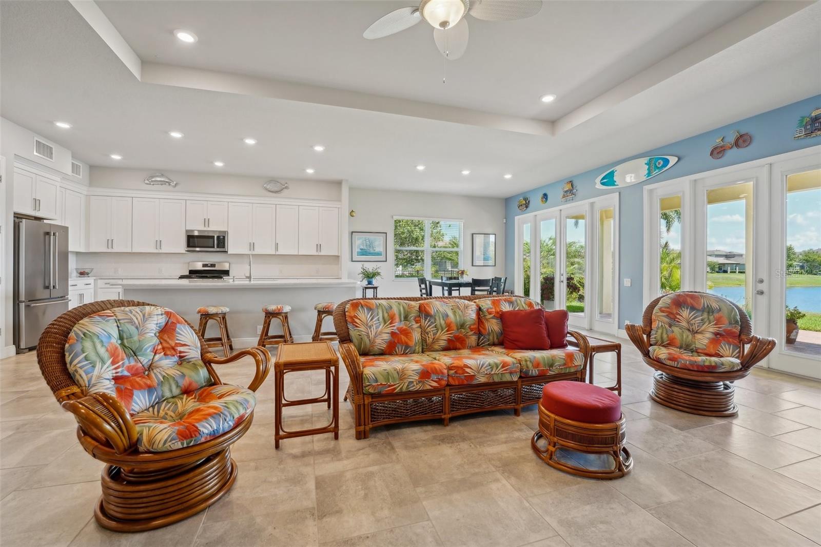 Family room to kitchen