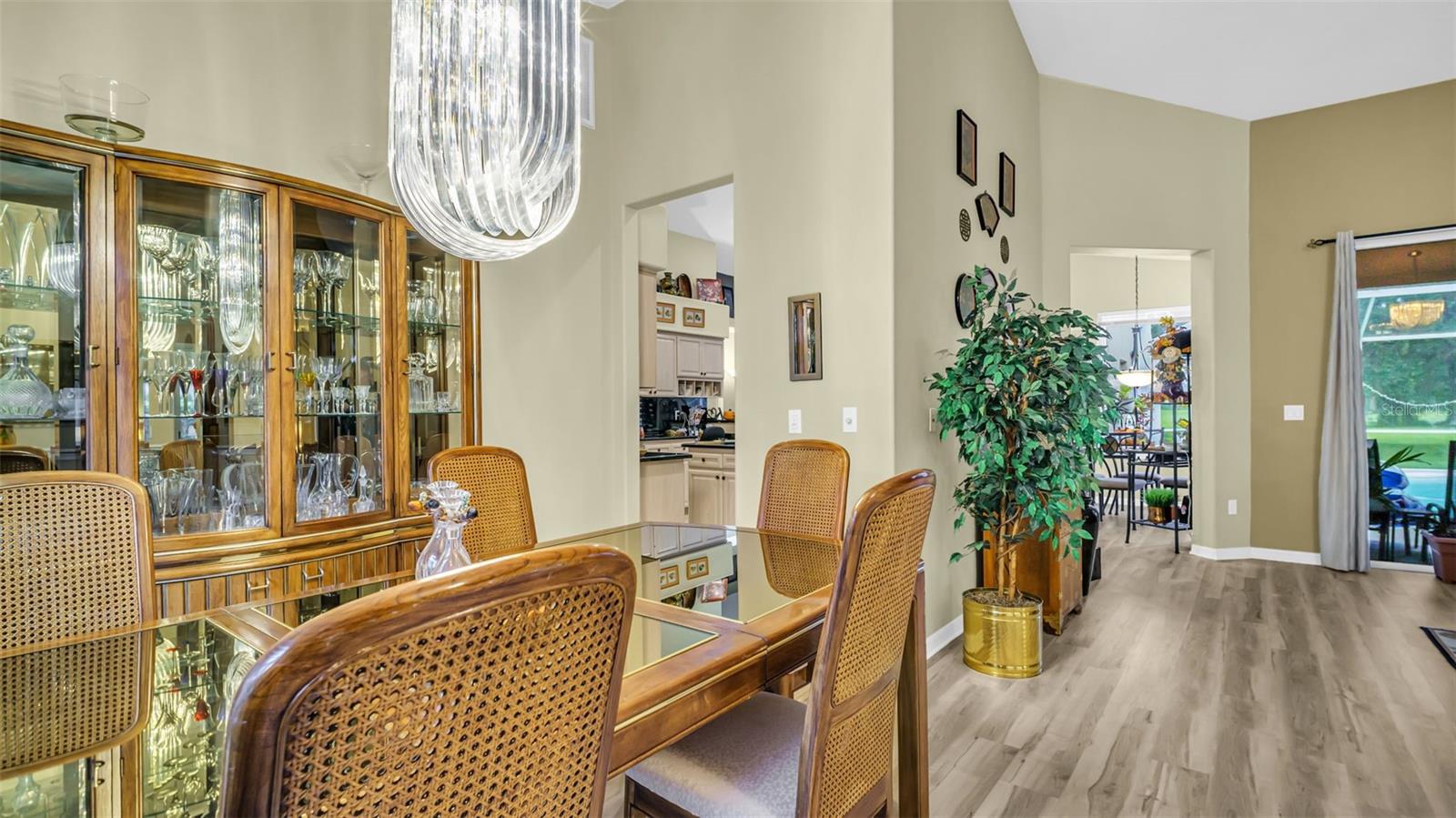 Formal Dining Room