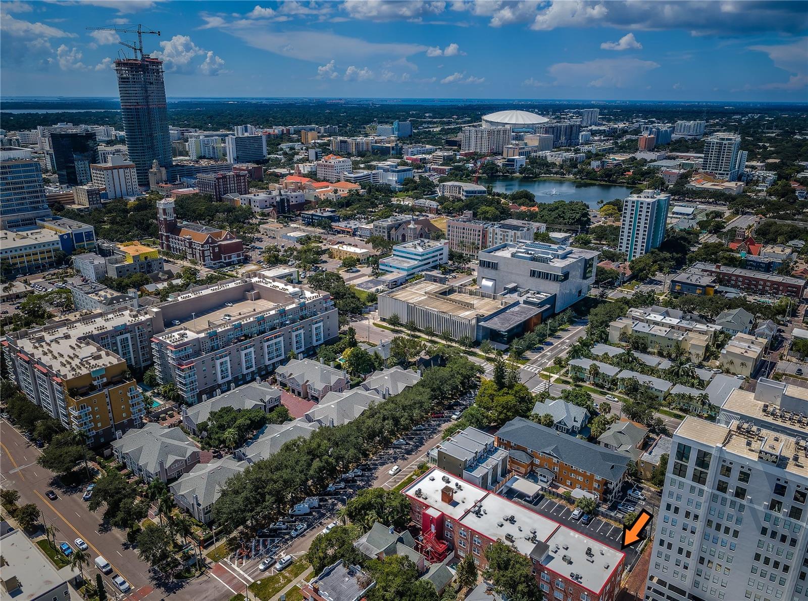 Located steps to vibrant downtown St Pete