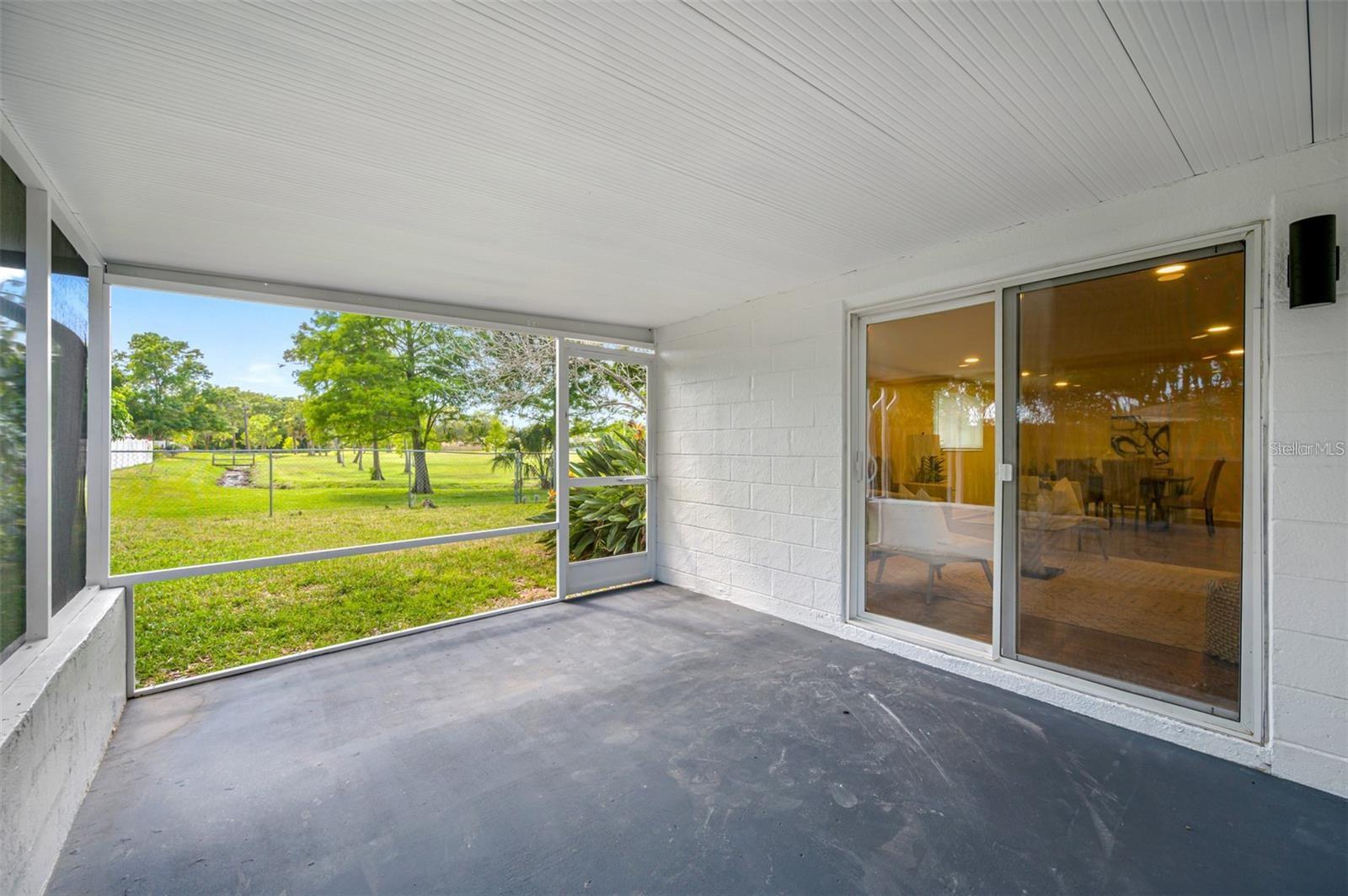 Screened Patio