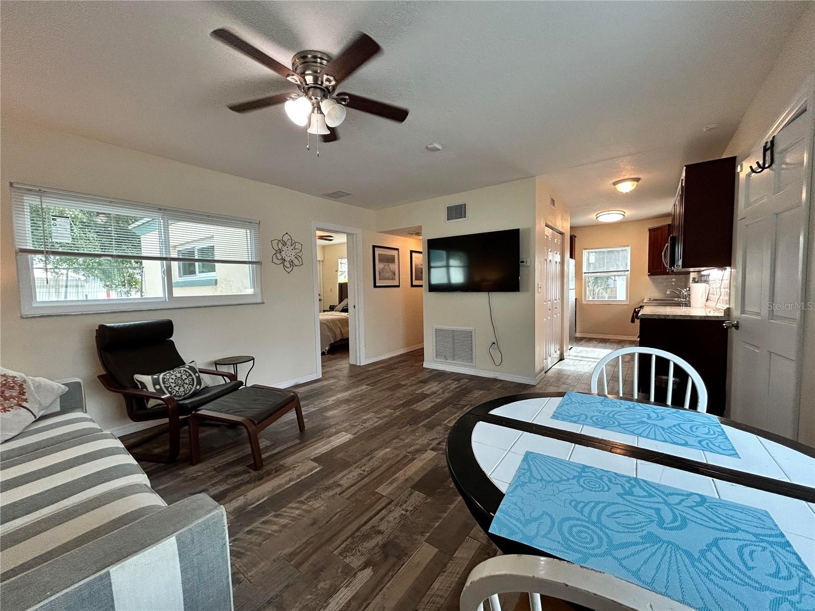 Cottage living room