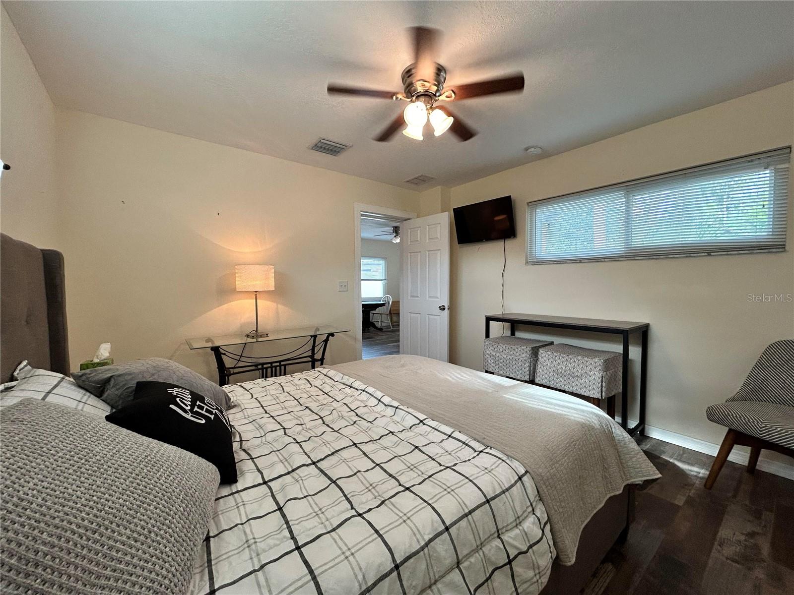 Cottage bedroom