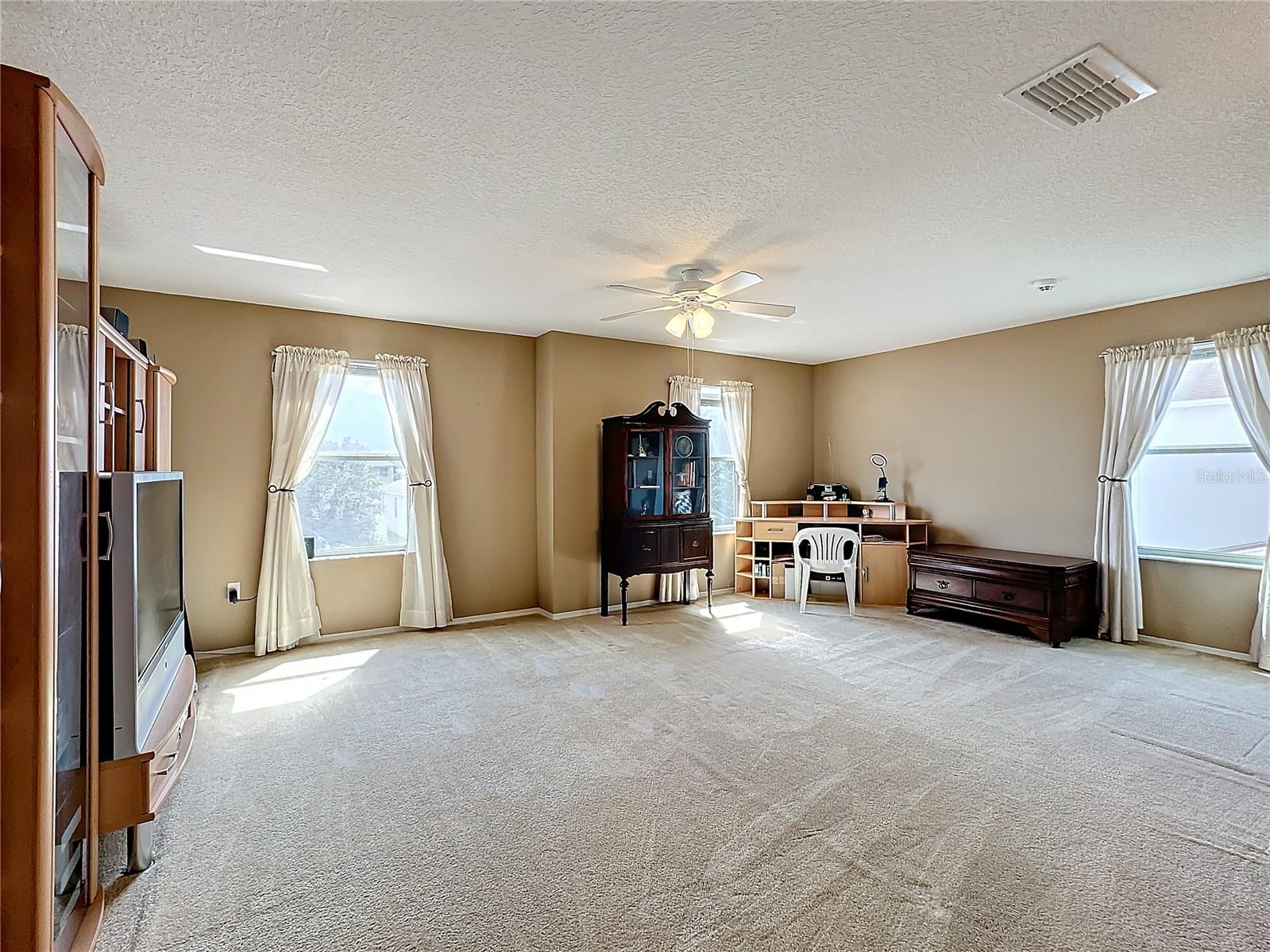 Upstairs View of Loft