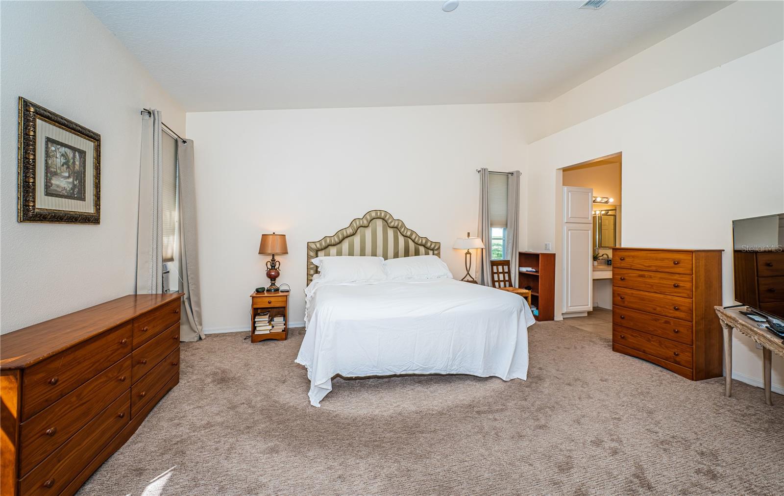 Master Bedroom showing ensuite Bathroom