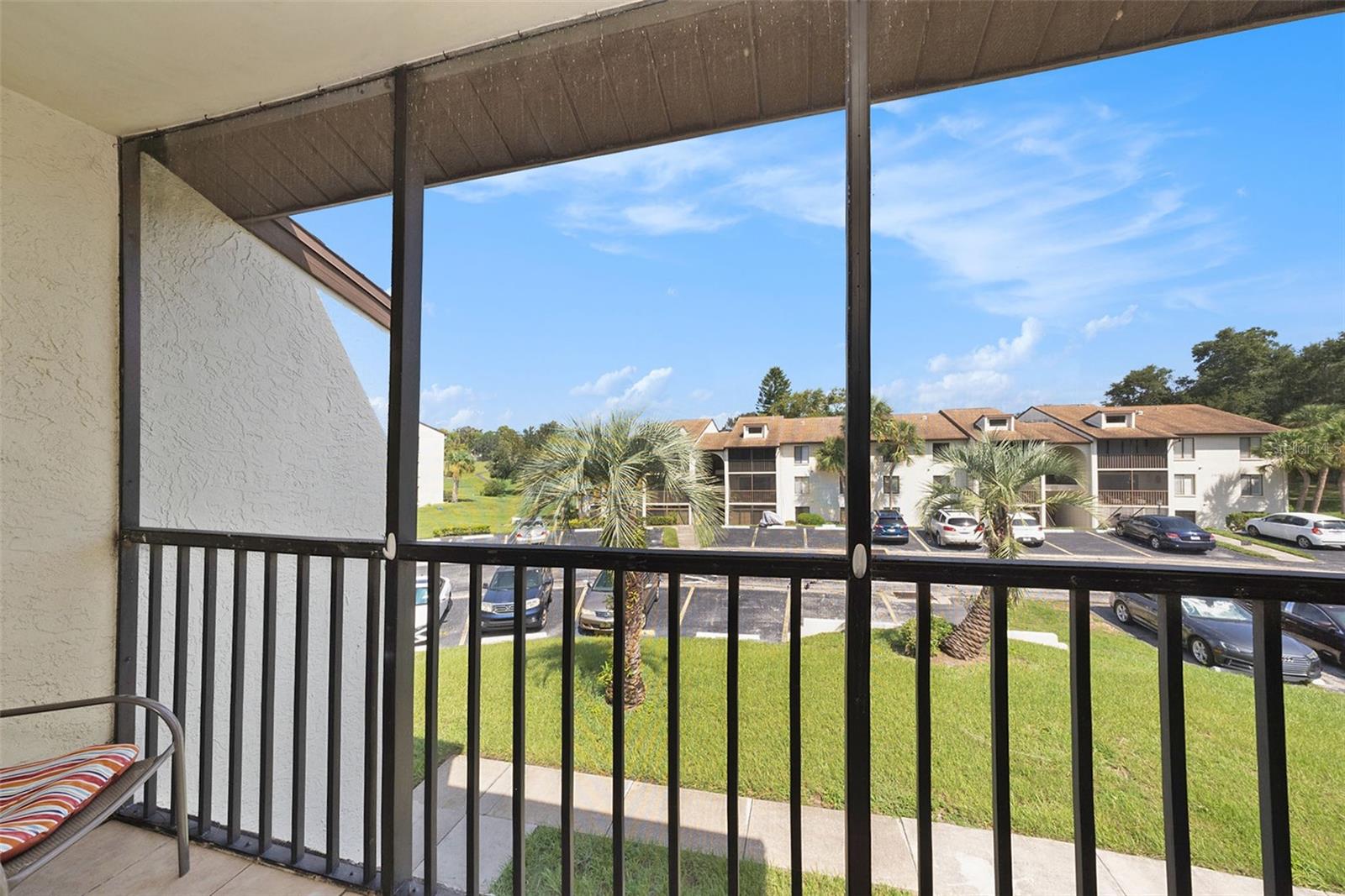 Screened in front porch