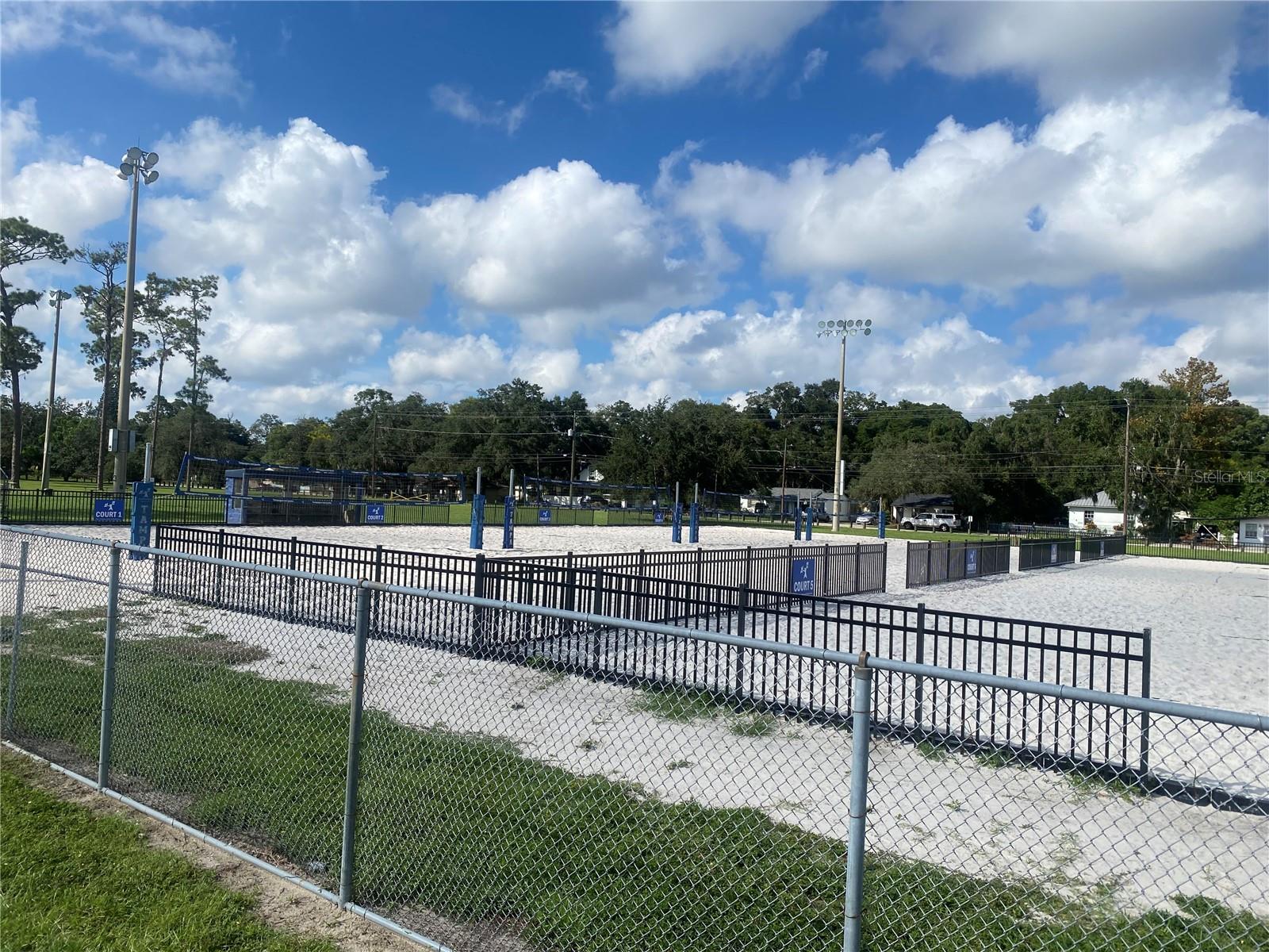 Sand volleyball and baseball fields 1 block away at park