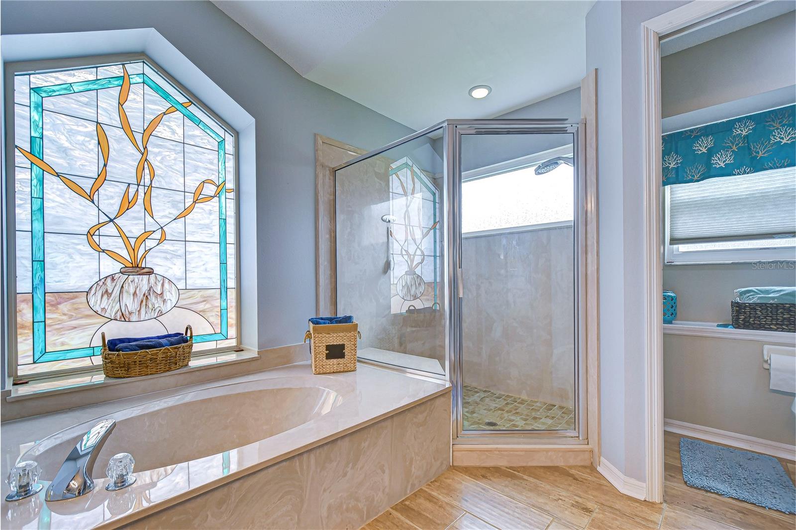 Gorgeous soaking tub and walk-in shower!