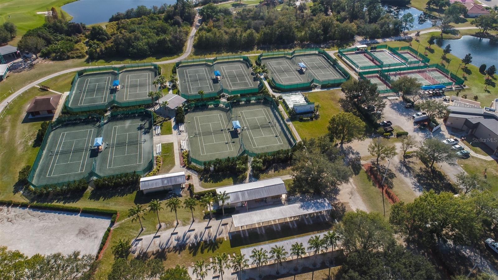 Sun City Center tennis, pickleball and volley ball courts.