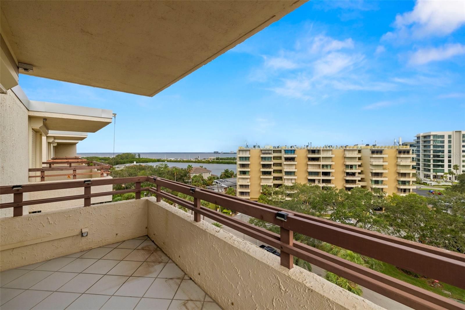 BALCONY SLIDER DOORS TO TILED BALCONY