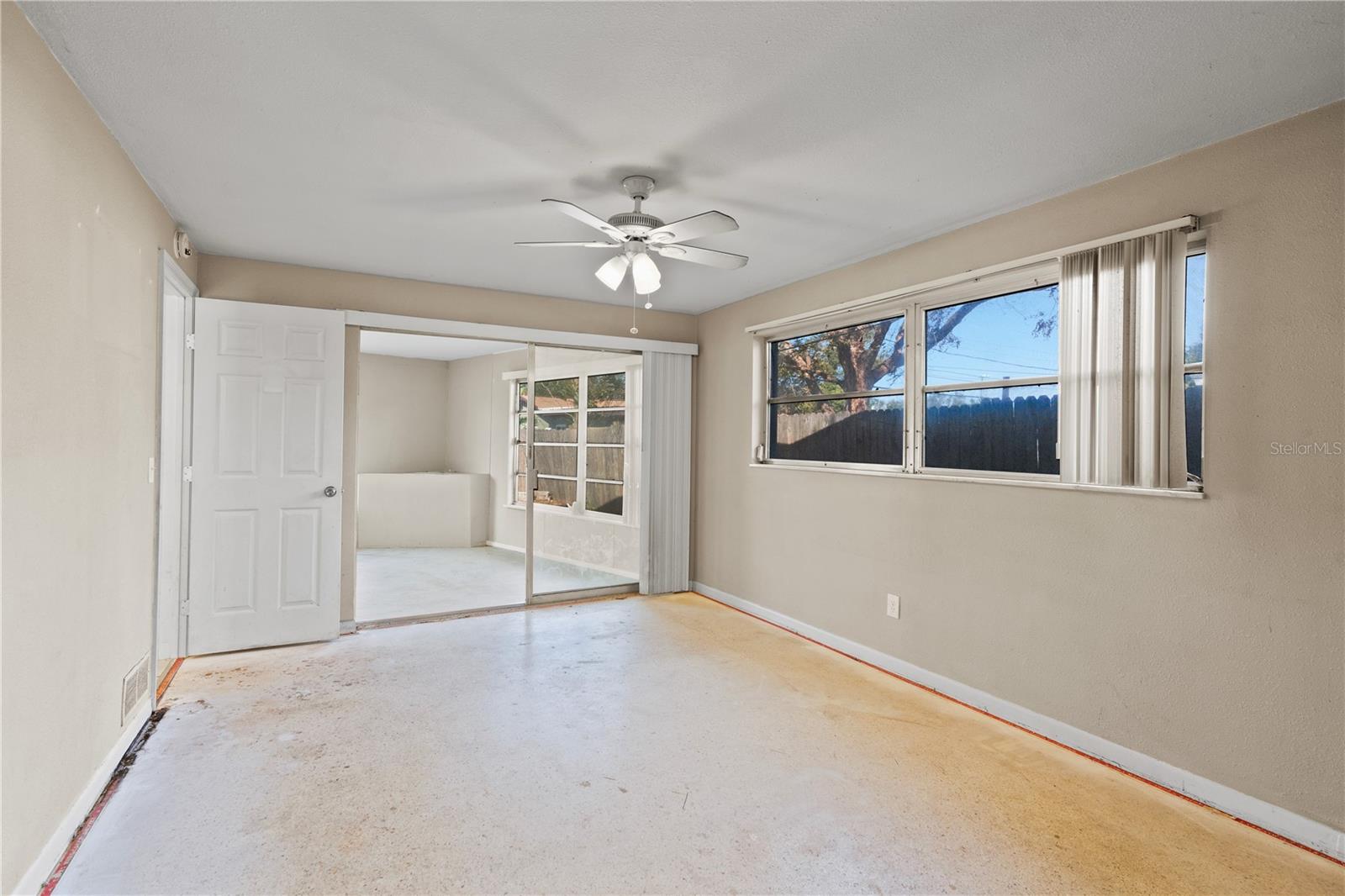 Master Bedroom - Reverse View