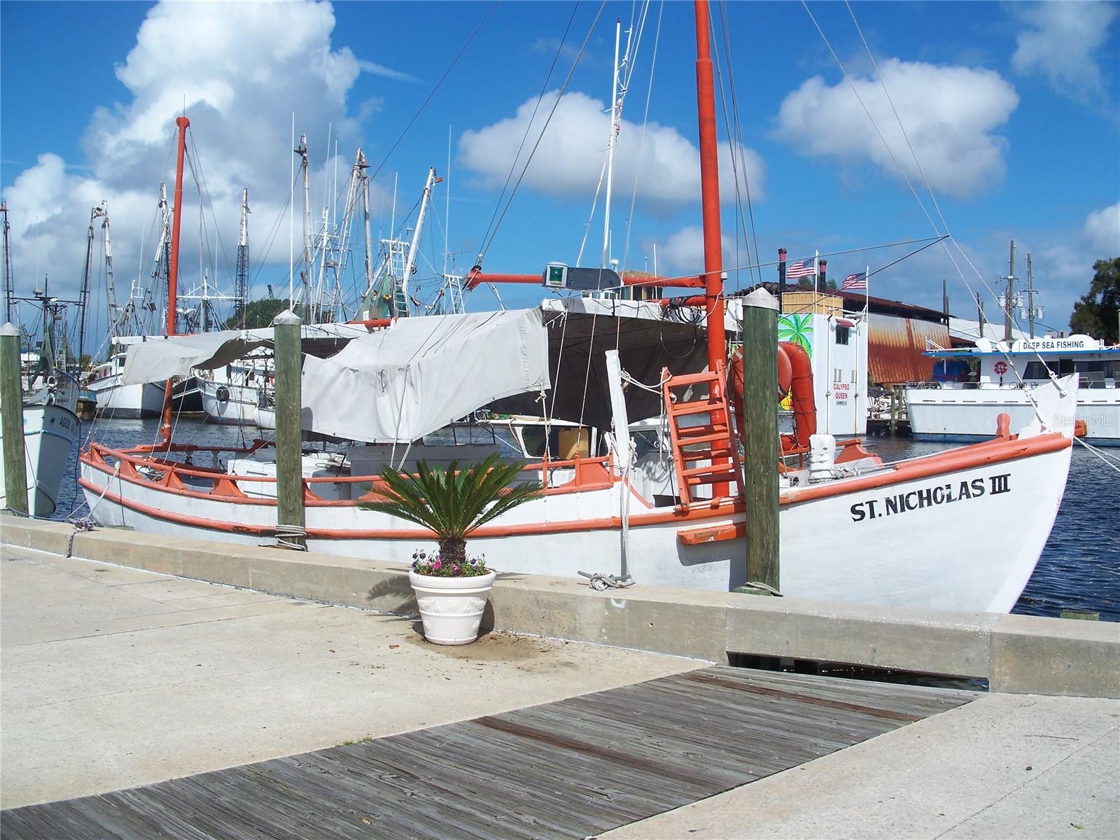 Sponge Docks located only a short distance away