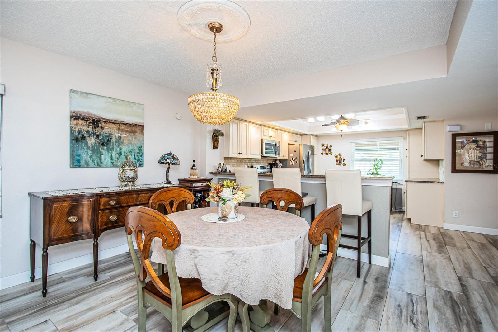 Open floor plan dining room area