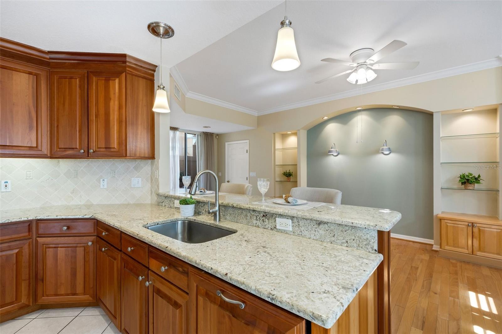 Gorgeous cherry cabinets!