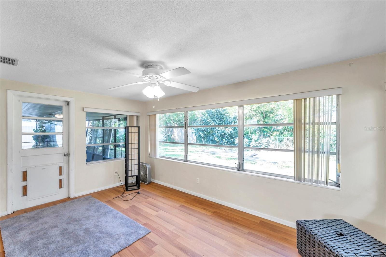 Sunroom/Sitting area