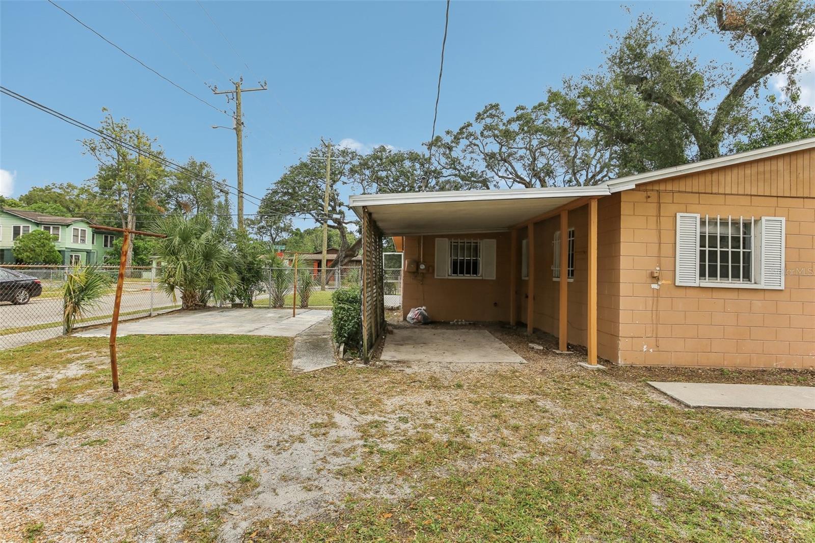 Carport