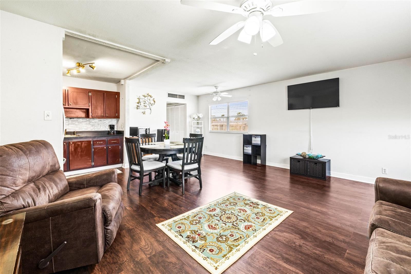 Living Room Alt View