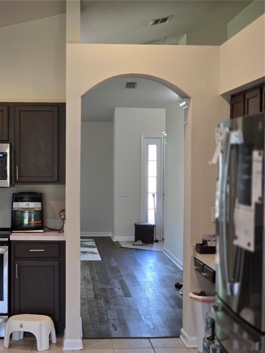 kitchen wth archway