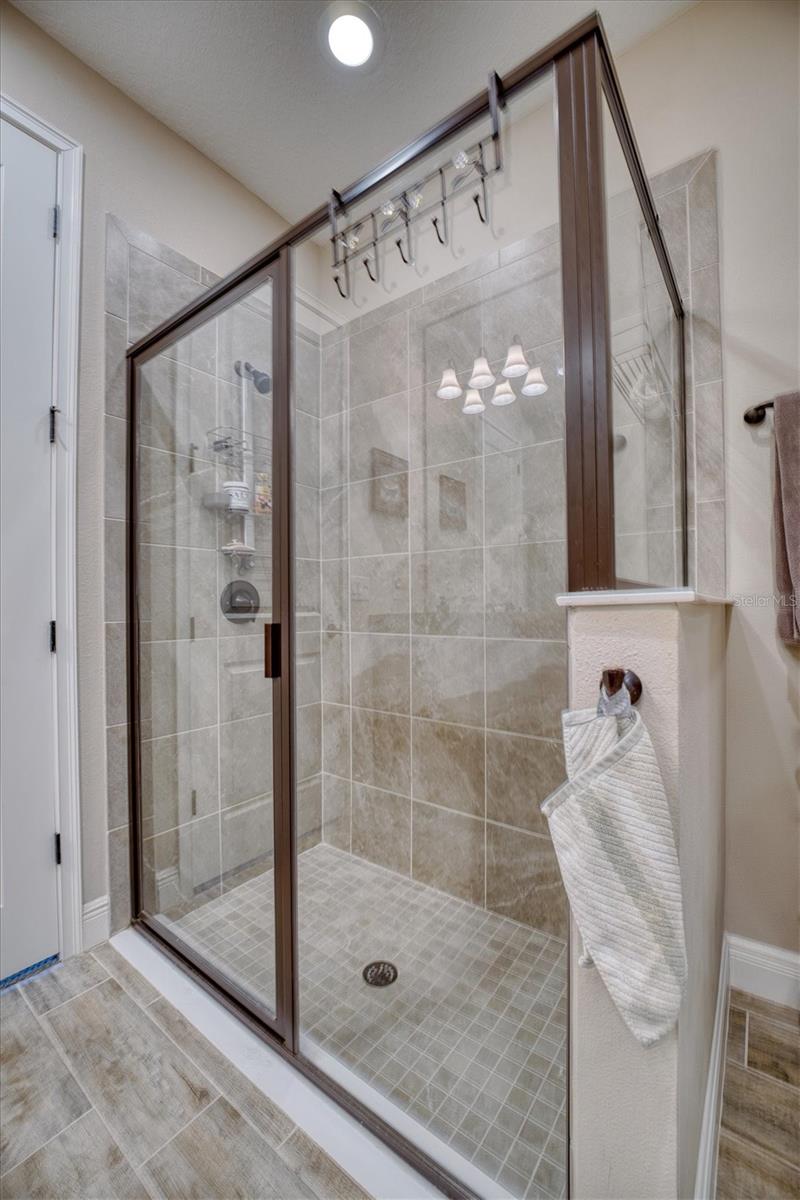 The en-suite shower