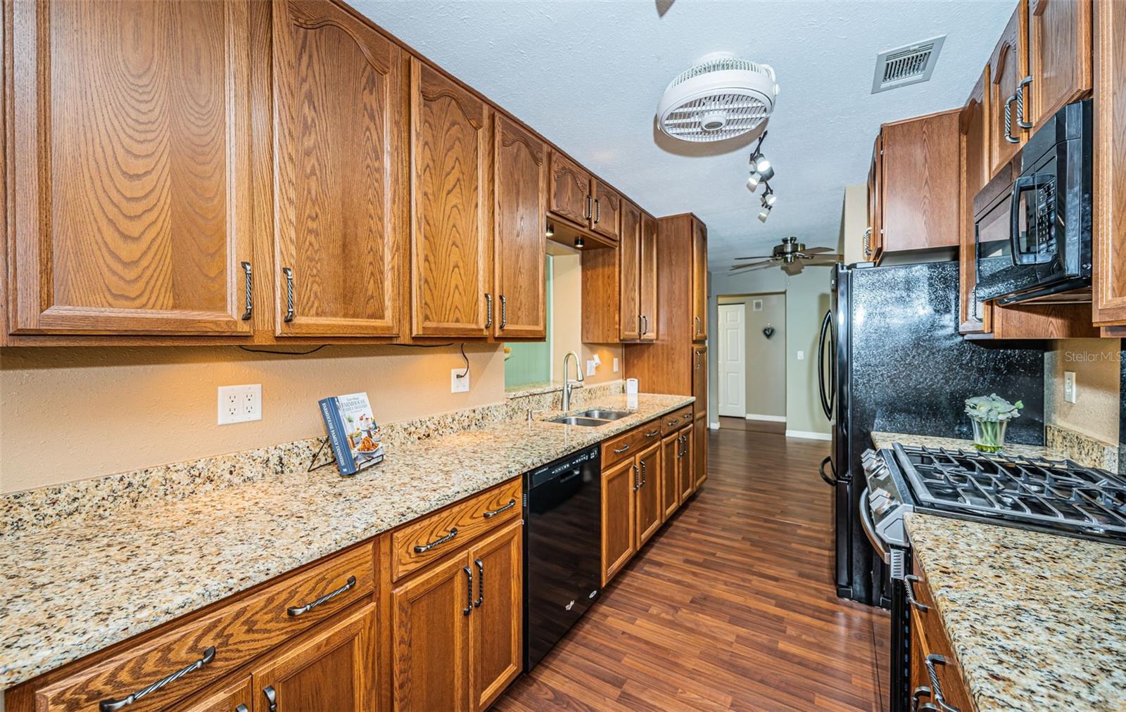 Wood Cabinets, Granite Counters, under cabinet lighting