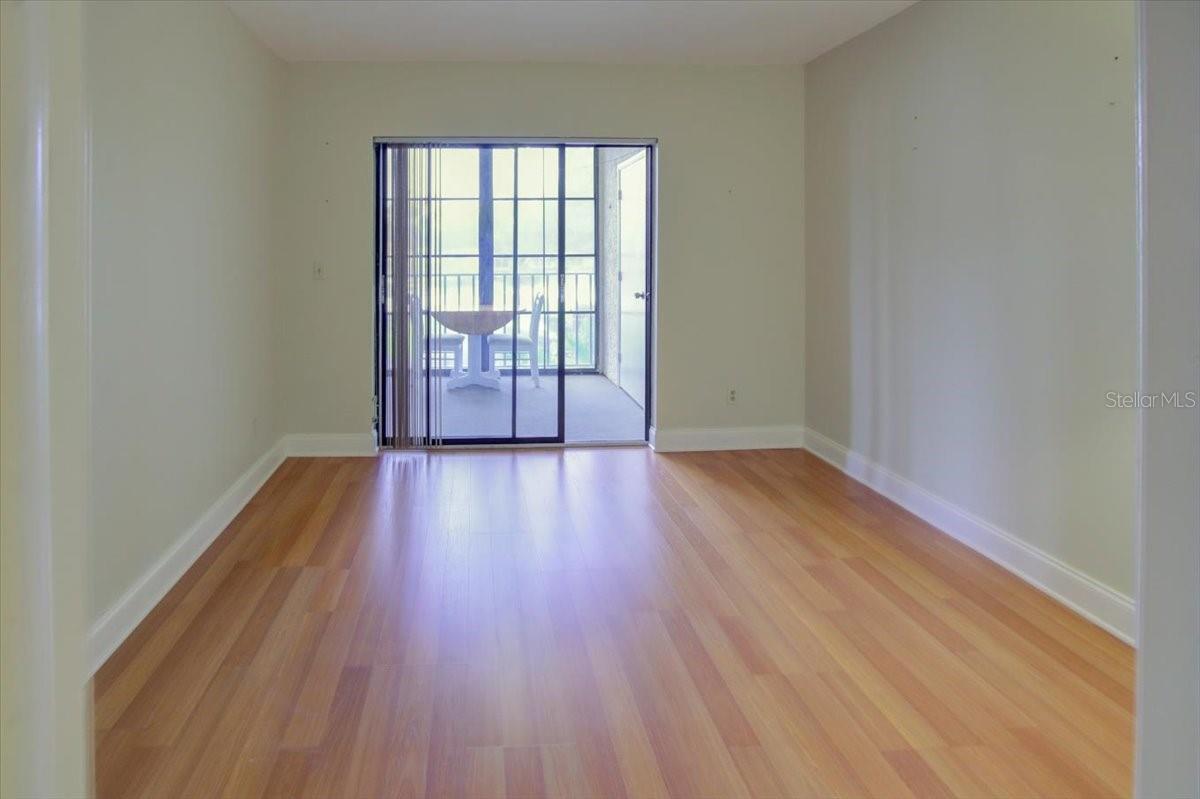 Guest bedroom