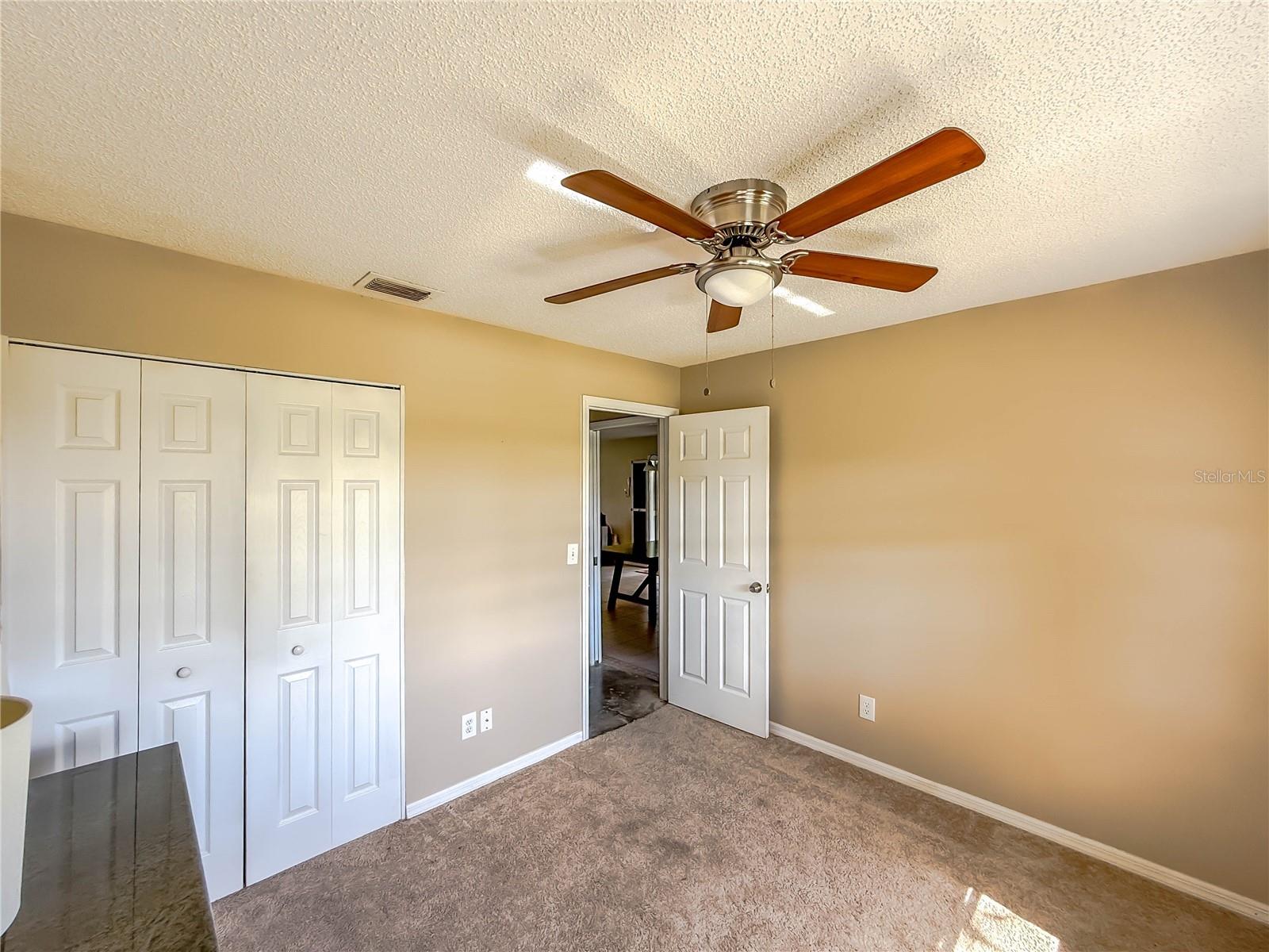 Guest bedroom