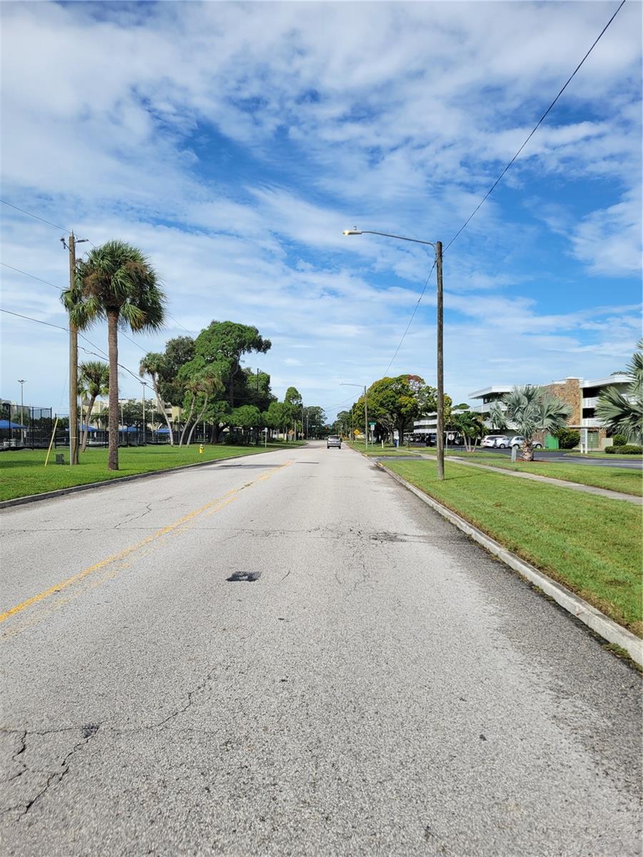 47th Ave Facing West