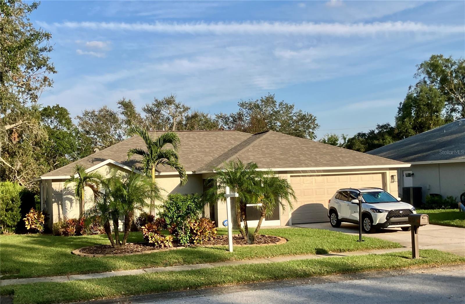 hurricane reinforced garage door