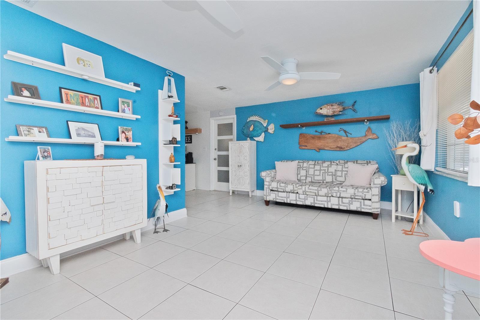 LIVING ROOM with double fans