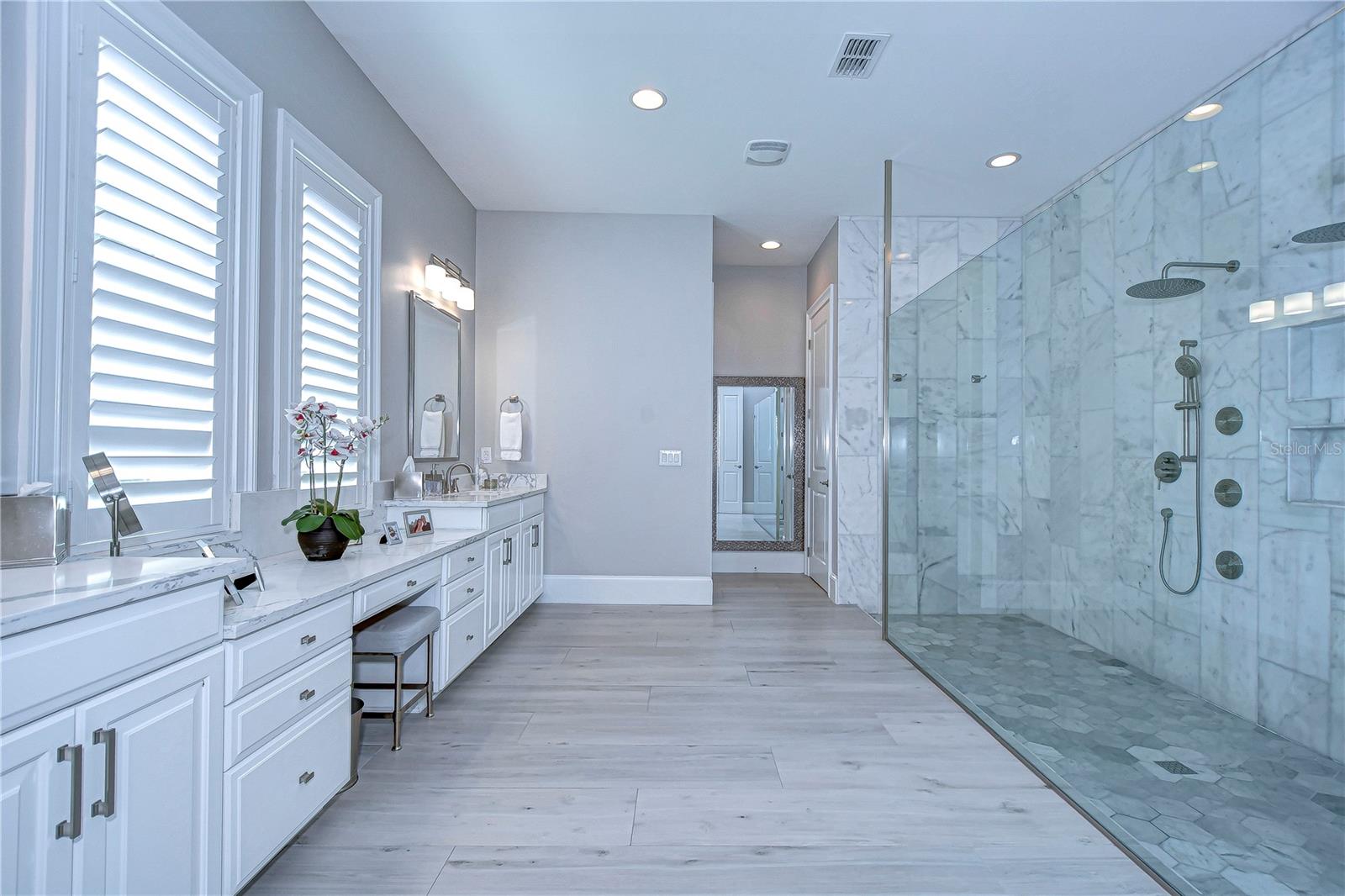 Completely remodeled, spa-like en-suite bathroom!