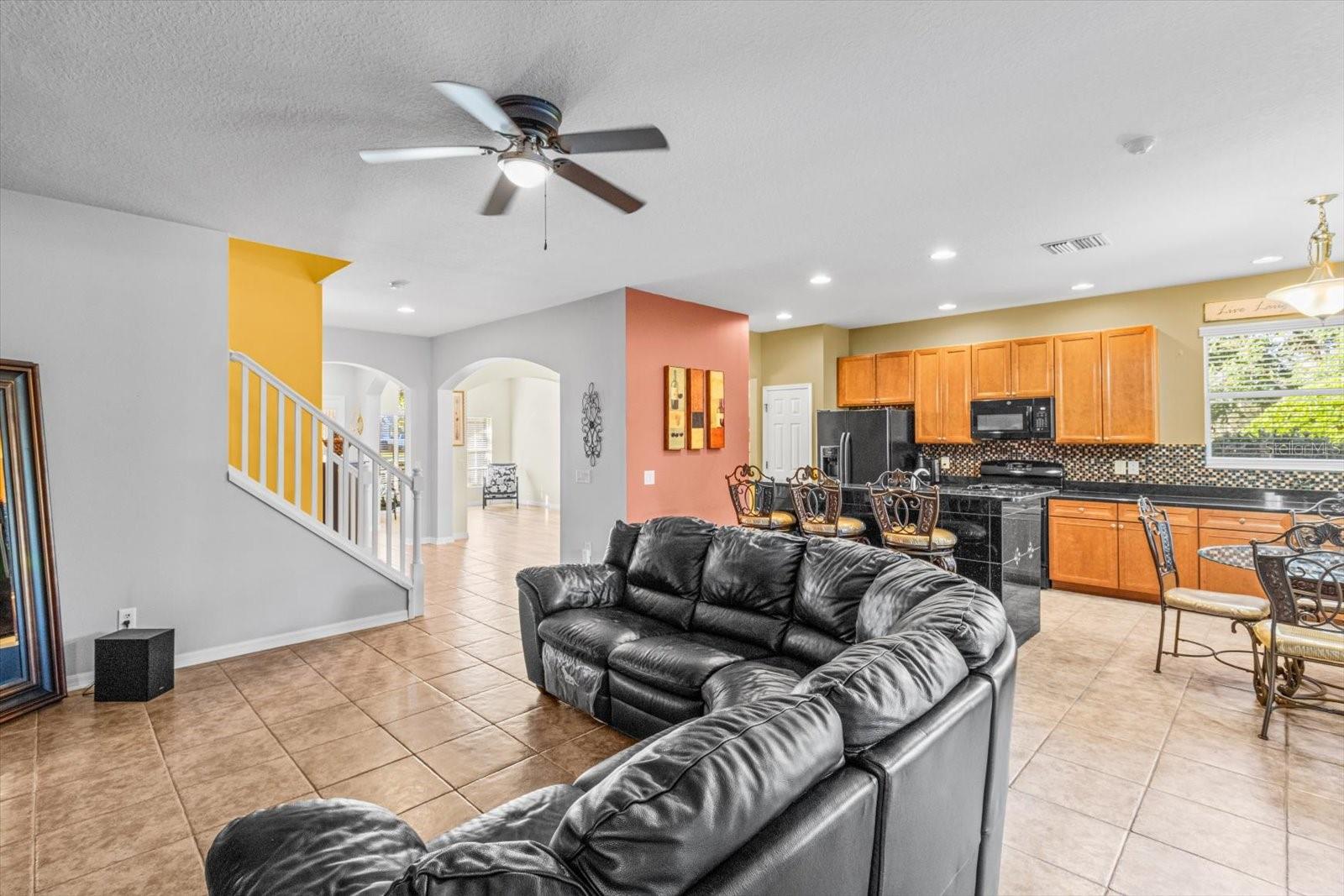 Open Floor Plan Family Room/ Kitchen Area